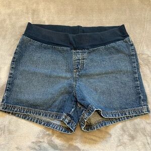 Oh Baby by Motherhood Under the Belly Maternity Blue Jean Shorts SiZe Medium